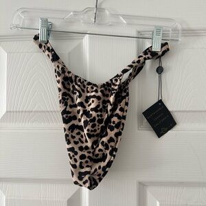 NWT SKATIE Bobbi Bottom Thick Band - Calabasas - Size S